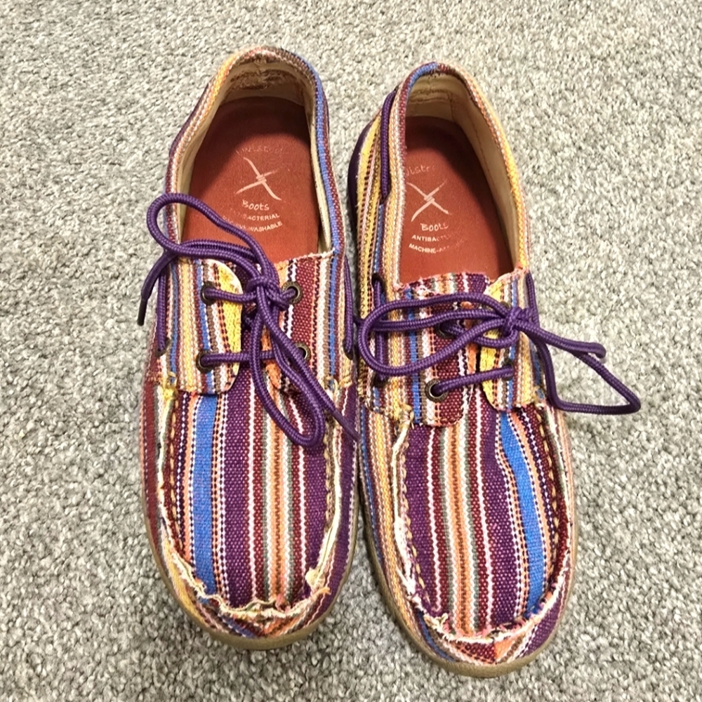 Twisted X Serape Stripe Boat Shoes Mocassins Loafers Ladies Size 9.5 Colorful